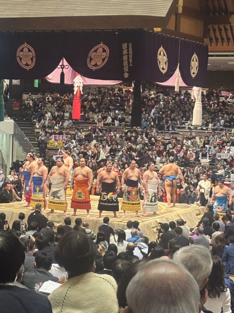 大相撲観戦で大興奮！タイヤネット福島の懸賞旗も登場！🏅