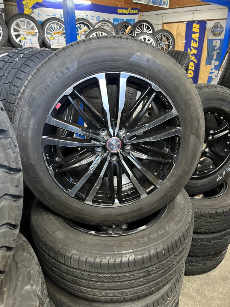 👉「店内のホイール＆タイヤ、いろいろ揃ってます🛞」